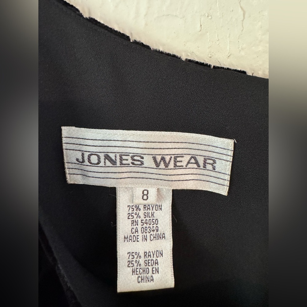 Jones Wear Black Maxi Dress - Picture 5 of 5